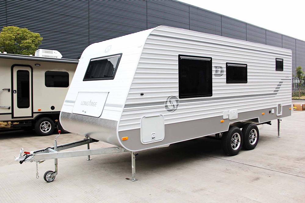 家用轿车是否可以拖挂房车，是否可以上高速？